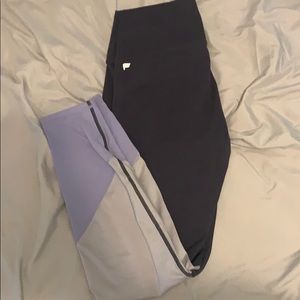Size medium Fabletics leggings